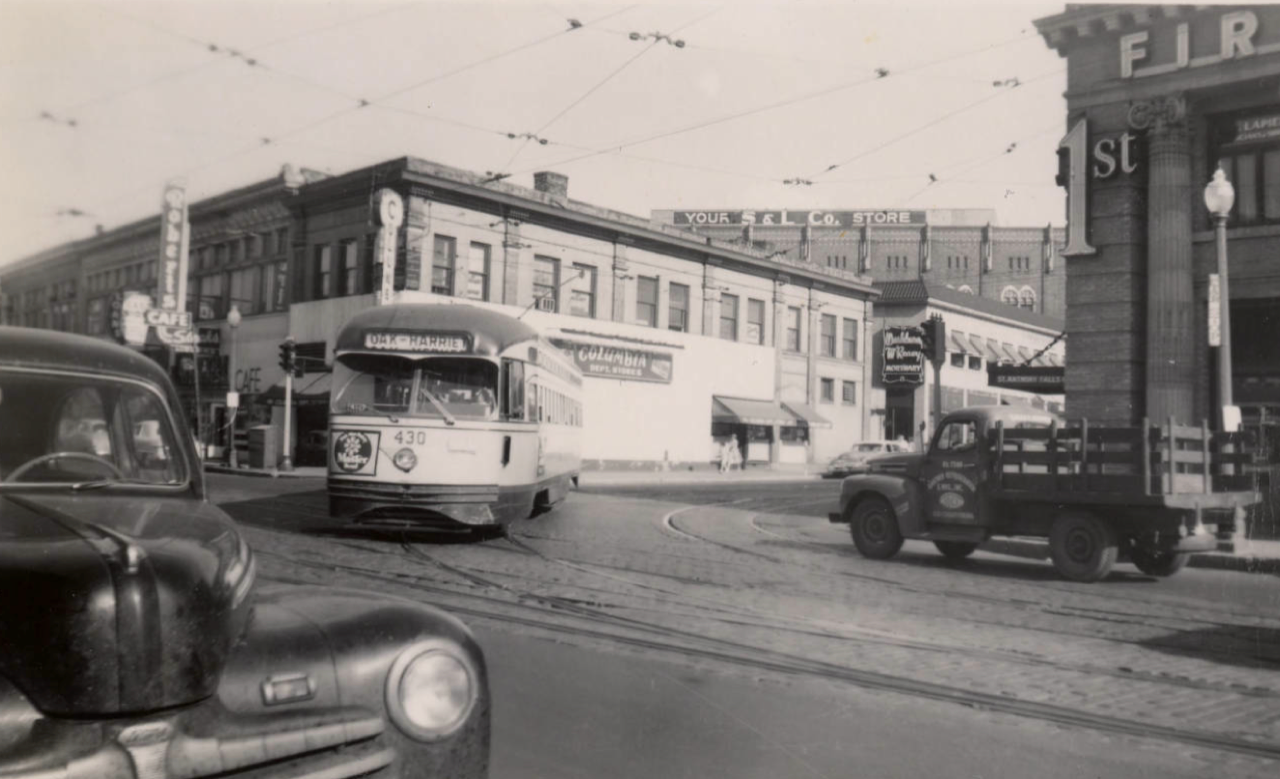 Minneapolis Walking Tours Preserve Minneapolis Minnesota